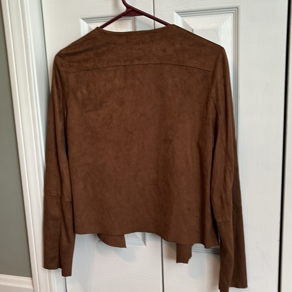 a.n.a brown suede fringe front open jacket - Picture 3 of 3